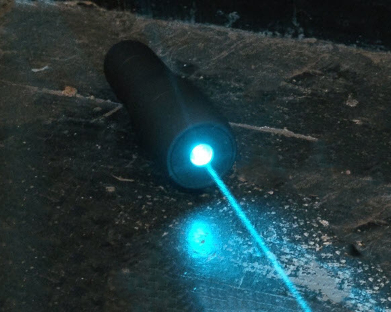 New Style Waterproof 488nm 60mW Blue Laser Pointer
